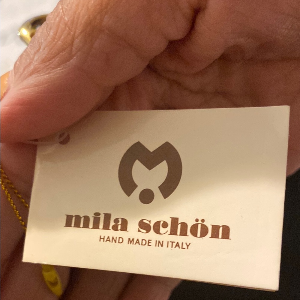 Mila seton Excellent Black and Gold leather clutch - Picture 4 of 8